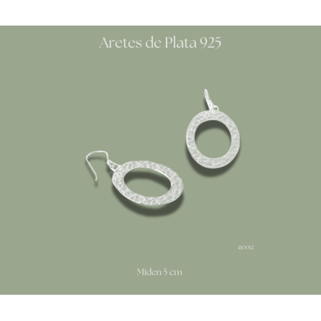 Aretes de plata 925 con óvalo martillado